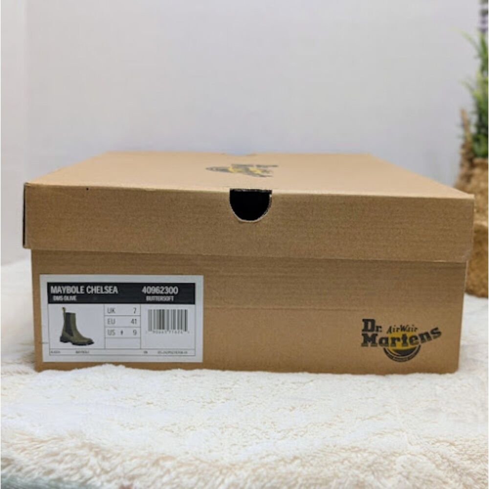 Dr. Martens Olive Maybole Square Toe Buttersoft Leather Chelsea Boots UK 7 NIB - Picture 12 of 13